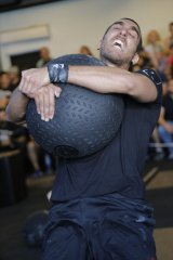 GYMHOLIX® Slam Ball | Zıplamayan Sağlık Topu (Non-Bounce)