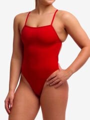 Funkita SST Still Red Kadın Antrenman Mayosu – İnce Askı Tasarımı & C-Infinity Klor Dayanımlı