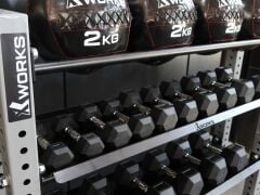 XWORKS Genel Depolama Ünitesi – Dumbbell, Kettlebell ve Aksesuar Rafı (FWX0027) ASKERİ YEŞİL (RAL6003)