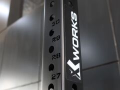 XWORKS XC1 Katlanır Squat Rack – Taşınabilir İstasyon (FWX0099)