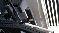 XWORKS Standing Hip Thrust – Ayakta Glute ve Kalça Güçlendirme Makinesi (FWX0801)