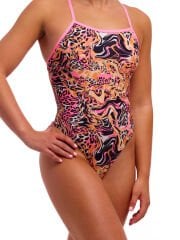 Funkita TMT Tipsy Tiger Kadın Antrenman Mayosu – Ayarlanabilir Bağlamalı Askı Tasarımı & C-Infinity Klor Dayanımlı